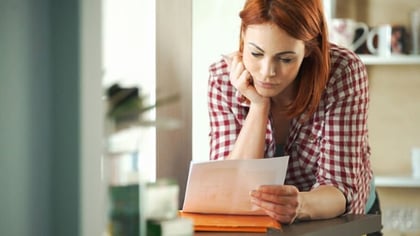 ondernemer doet administratie